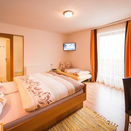 Hotel Pension Barbara Sankt Martin am Tennengebirge Kamer foto