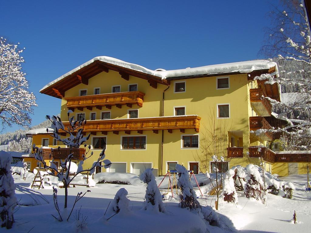 Hotel Pension Barbara Sankt Martin am Tennengebirge Buitenkant foto